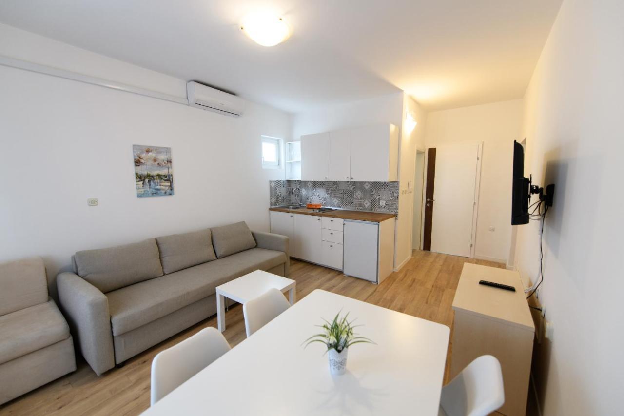 ماكارسكا Cozy Beach Apartments المظهر الخارجي الصورة