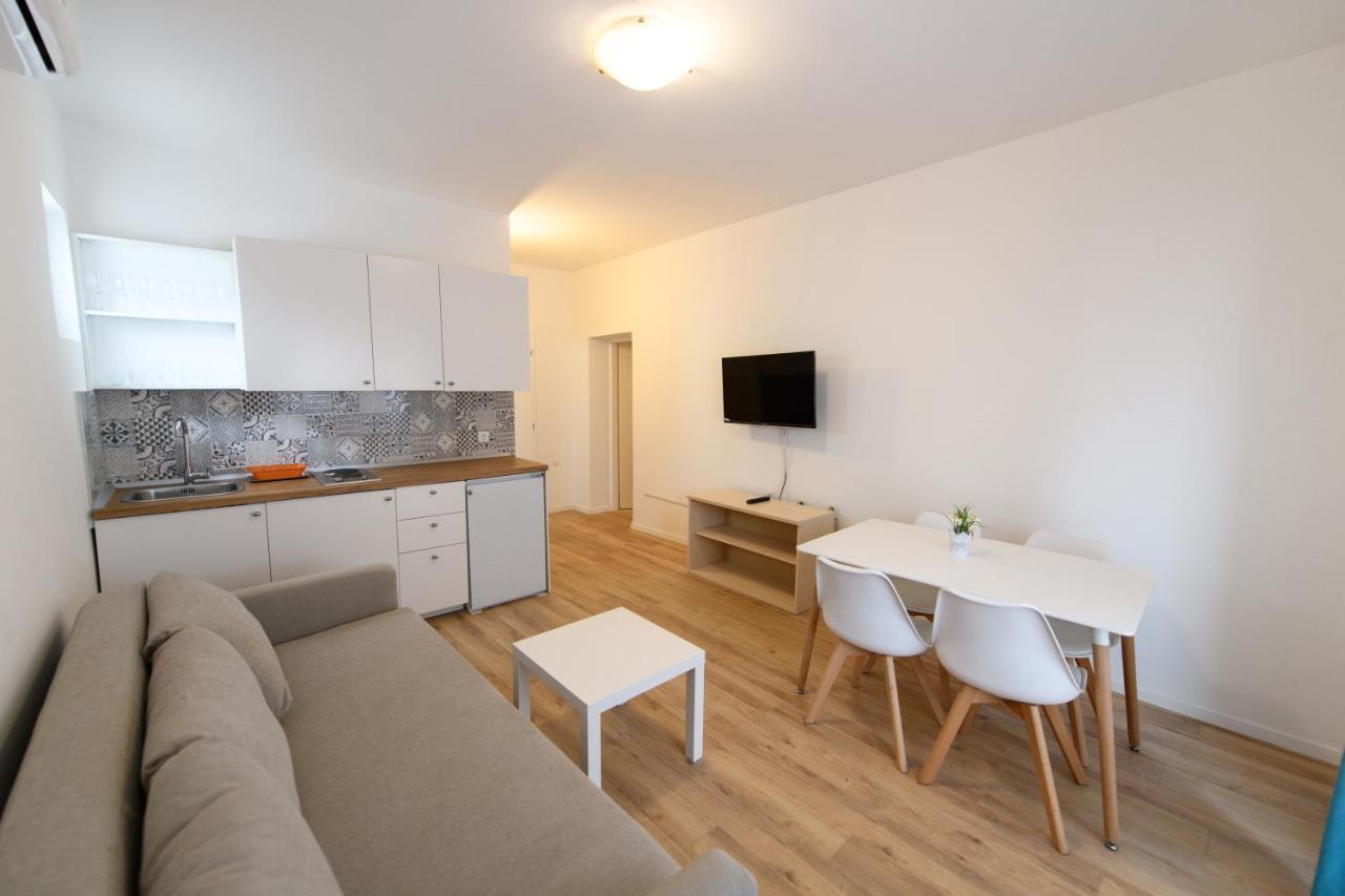 ماكارسكا Cozy Beach Apartments المظهر الخارجي الصورة