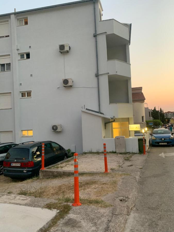 ماكارسكا Cozy Beach Apartments المظهر الخارجي الصورة